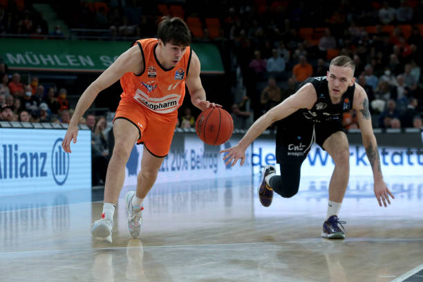 仅体现了中 仅体现了中