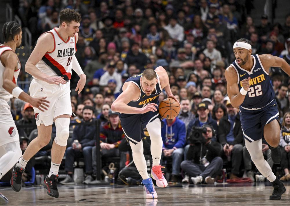 湖人跟队记 湖人跟队记